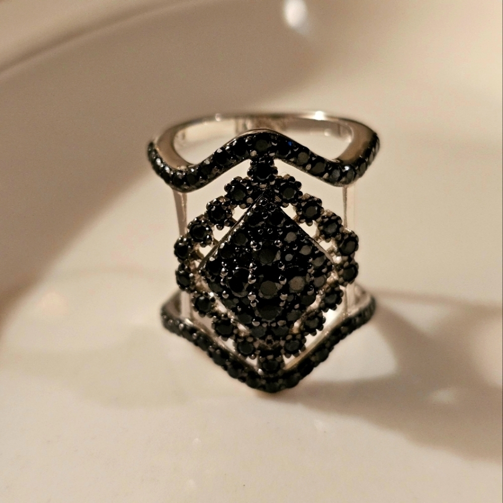 1.84 CTW Black Spinel BBJ 925 Sterling Silver Cocktail Ring Size 6 R1P22 - Picture 2 of 12